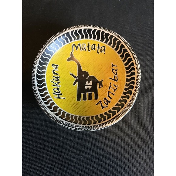 VTG Small Bowl From Swahili an Island of E. Africa Words Meaning No Worries - Picture 1 of 7